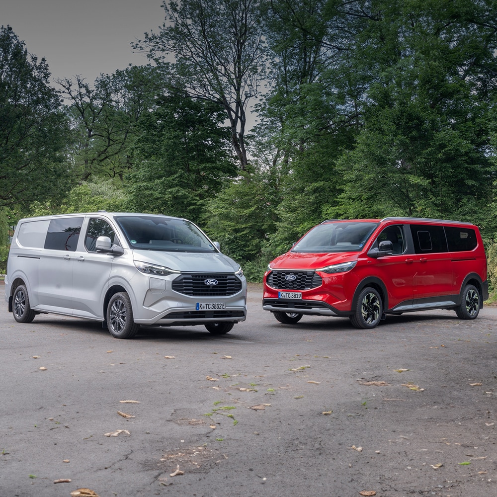 Red and silver Tourneo Custom